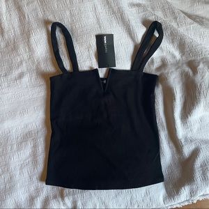 FashionNova Black V Shape Ribbed Top NWT (Size M)